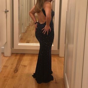 navy blue form fitting dress